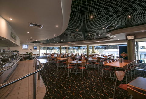 Sports Club Bistro - Lismore Workers Sports Club - Maitland Accommodation 1
