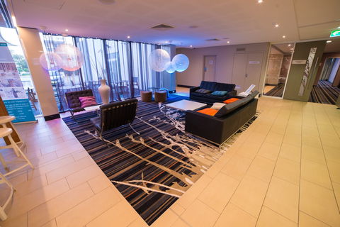 Q Cafe - Maitland Accommodation 2