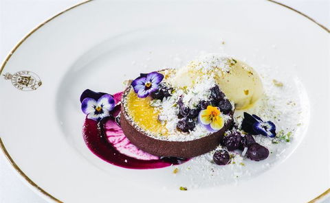 SJ's Brasserie - Maitland Accommodation 10