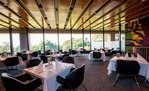 SJ's Brasserie - Maitland Accommodation 5