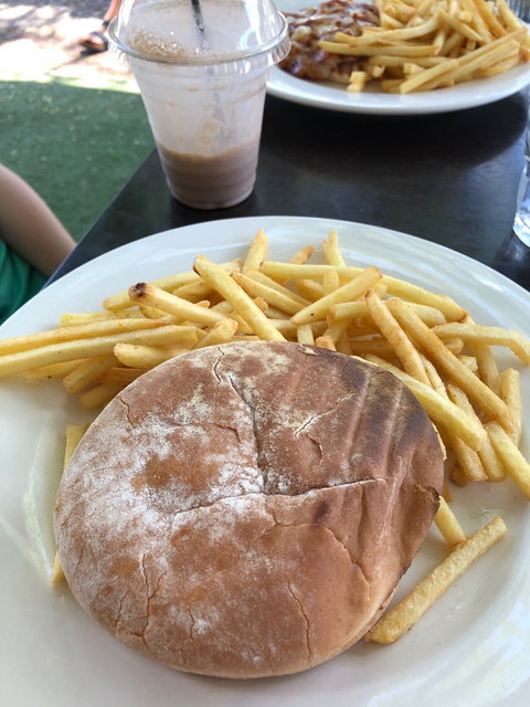 Cafe 63 - Maitland Accommodation 1