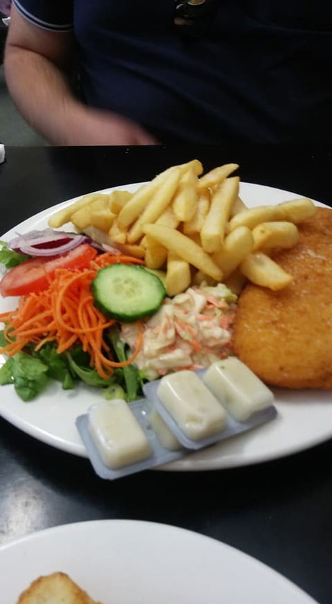 Amble Inn Snack Bar - Maitland Accommodation 5