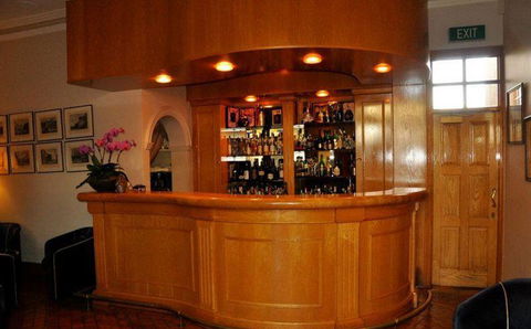 The Courtyard - Maitland Accommodation 5