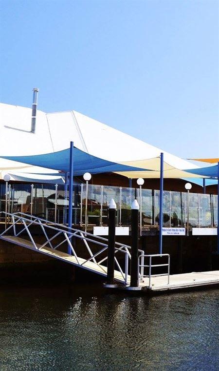 The Port Geographe Bar & Restaurant - Maitland Accommodation 4