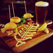 Shenanigans At The Imperial - Maitland Accommodation 2