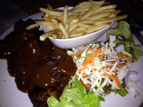 Bank Hotel - Maitland Accommodation 5