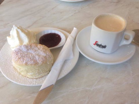 Piccolos On Buderim - Maitland Accommodation 0