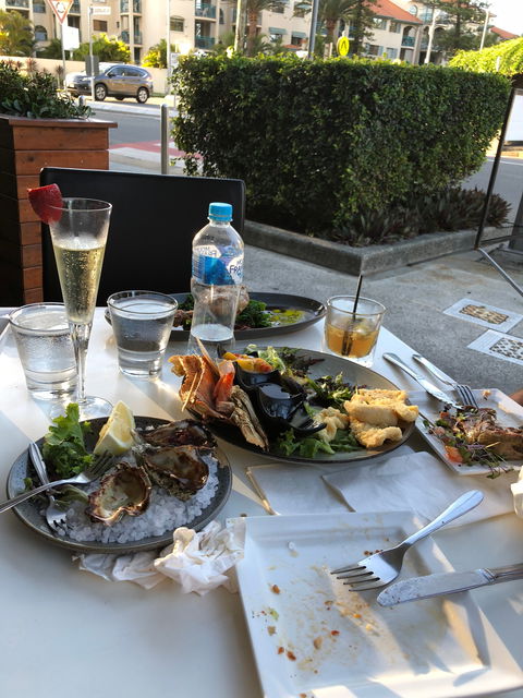 Yellowfin Seafood Restaurant - Maitland Accommodation 4