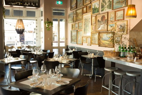 The Italian Diner - Maitland Accommodation 1