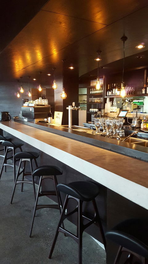 Canteen Kitchen + Bar - Maitland Accommodation 4