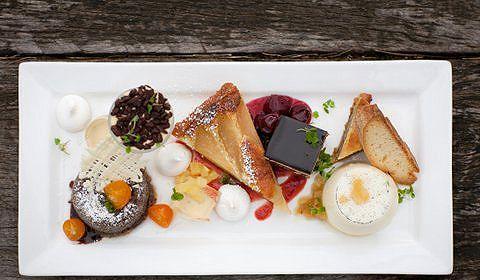 Madame Sousou - Maitland Accommodation 10