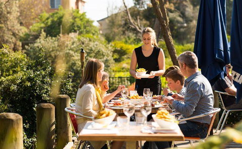 Madame Sousou - Maitland Accommodation 2