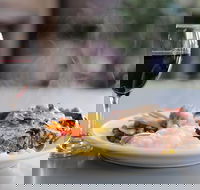 St. Helens R.S.L. Ex-Servicemen's  Citizens Club - Maitland Accommodation