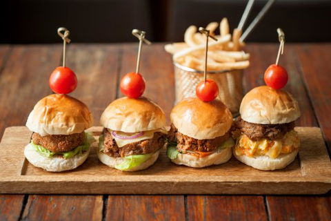 Rezz - Maitland Accommodation 0