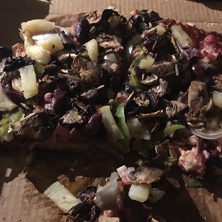 Vale's Pizza Bar - Maitland Accommodation 0