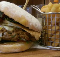 Doncho's Cafe - Maitland Accommodation