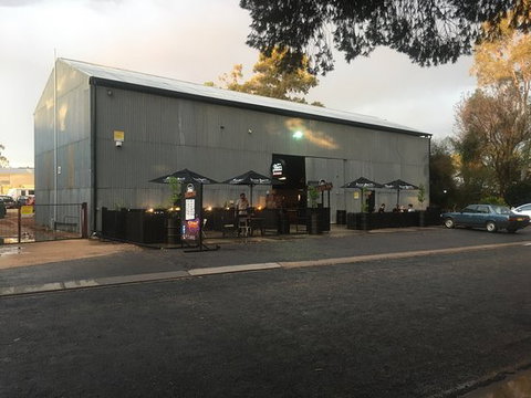 Here's Your Beer Burger Bar - Maitland Accommodation 0