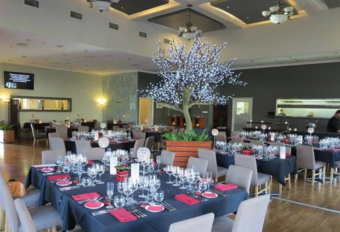 Sylvia's Restaurant & Wine Bar - Maitland Accommodation 11