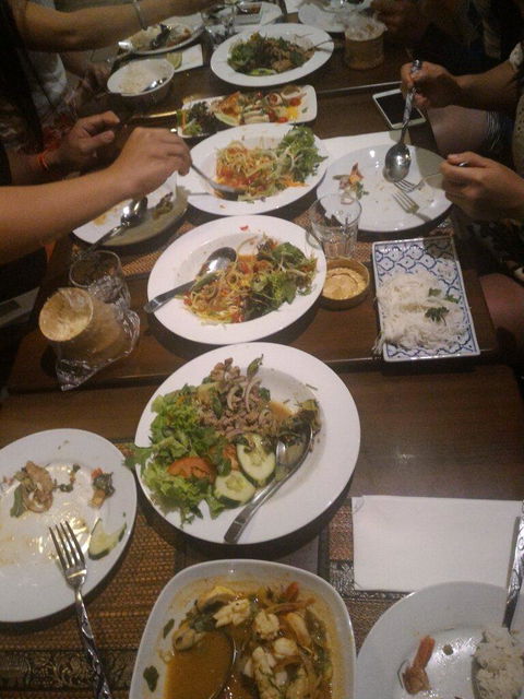 Zab Isan Thai Cuisine - Maitland Accommodation 5