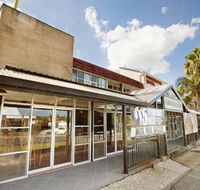 Commercial Hotel - Maitland Accommodation