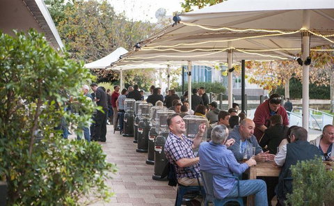 The Royal On The Waterfront - Maitland Accommodation 12