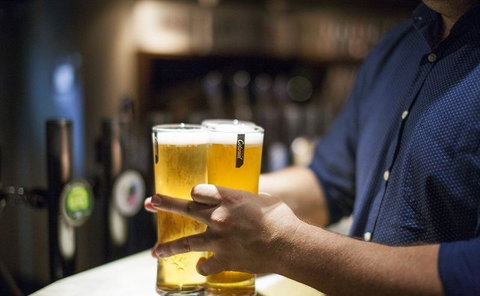 The Royal On The Waterfront - Maitland Accommodation 3