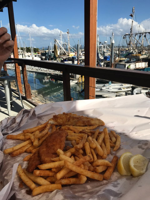 Birds Fish Bar - Bowen Fishermans Seafood Company PTY. LTD. - Maitland Accommodation 1