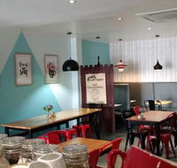 Chill Parlour Ayr - Maitland Accommodation