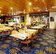 Coutts Commercial Tavern - Maitland Accommodation