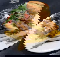 EJ's Bistro - Centrals Sports Club Trinity Beach - Maitland Accommodation