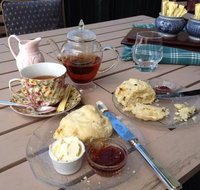 Geordie Lane Antiques  TeaRoom - Maitland Accommodation