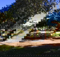 Gudjuda Deck Cafe - Maitland Accommodation