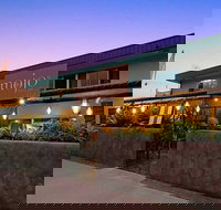 Mojo's Bar  Grill - Maitland Accommodation