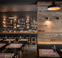 Hochi Mama - Maitland Accommodation