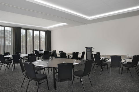 Courtyard Brisbane South Bank - Maitland Accommodation 11