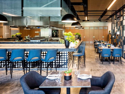 Novotel Brisbane South Bank Hotel - Maitland Accommodation 11