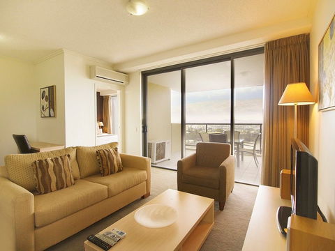 Oaks 212 Margaret - Maitland Accommodation 3