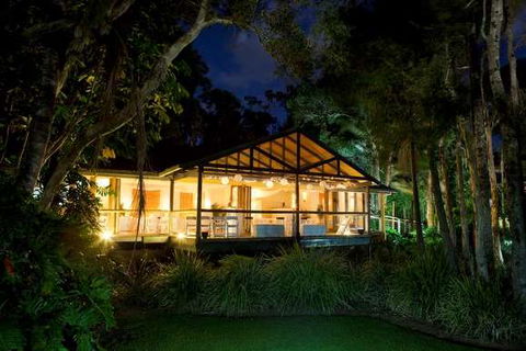 BreakFree Aanuka Beach Resort - Maitland Accommodation 0