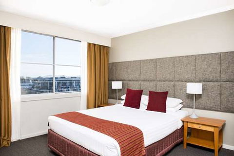 Mantra On Northbourne - Maitland Accommodation 3