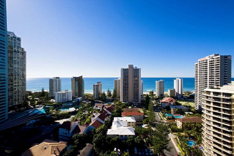 Wyndham Surfers Paradise Resort - Maitland Accommodation 1