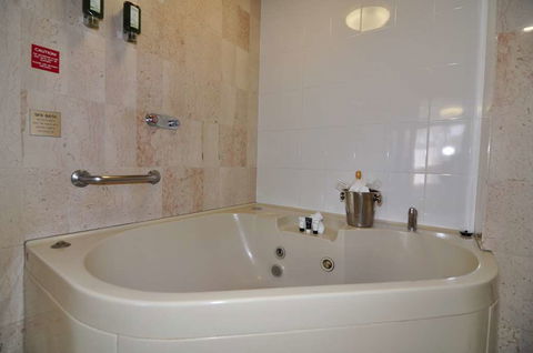 Pavilion on Northbourne - Maitland Accommodation 15