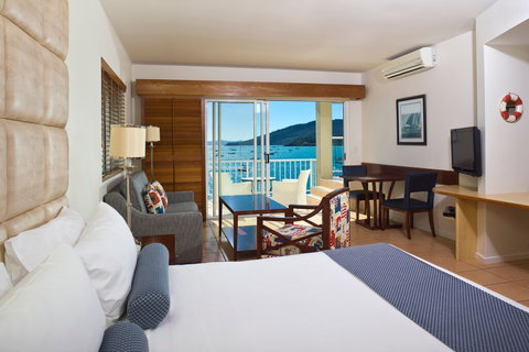 Coral Sea Resort - Maitland Accommodation 4