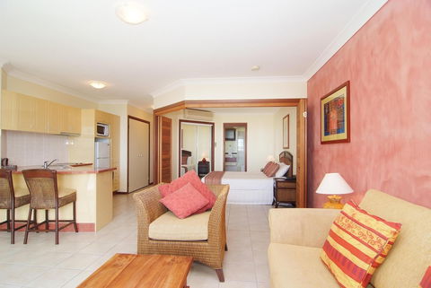 At Waters Edge Resort - Maitland Accommodation 2