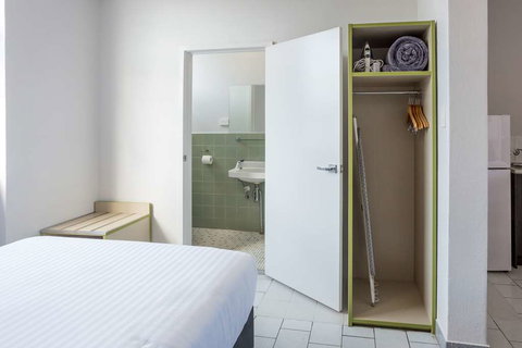 Emerald Star, a Nightcap Hotel - Maitland Accommodation 6