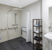Meriton Serviced Apartments North Sydney - Maitland Accommodation