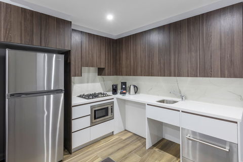 Meriton Serviced Apartments North Sydney - Maitland Accommodation 2