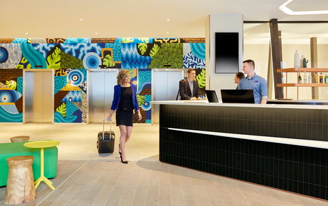 Holiday Inn Express Adelaide City Centre - Maitland Accommodation 2