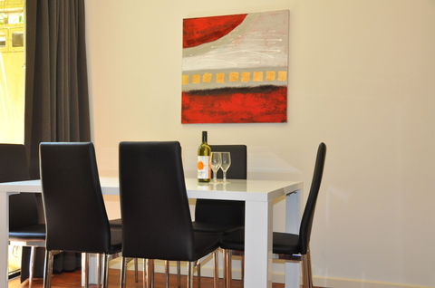RNR Apartments, Adelaide - Maitland Accommodation 2