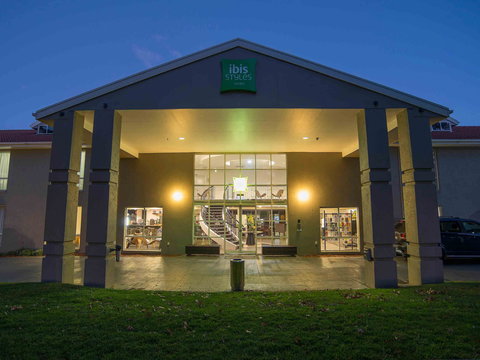 Ibis Styles Canberra - Maitland Accommodation 0