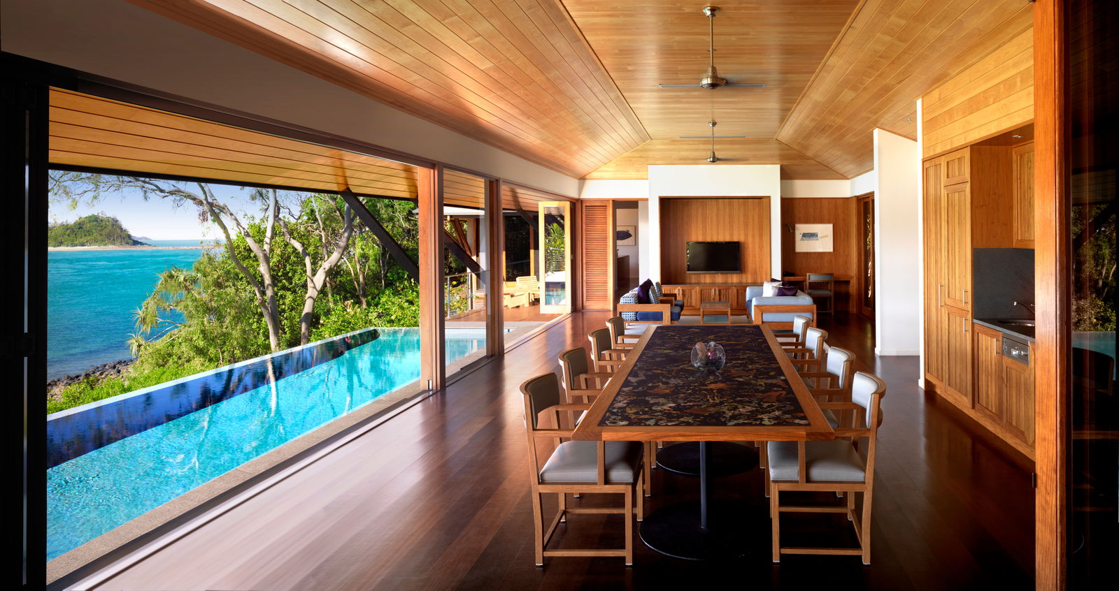 Hamilton Island QLD Maitland Accommodation